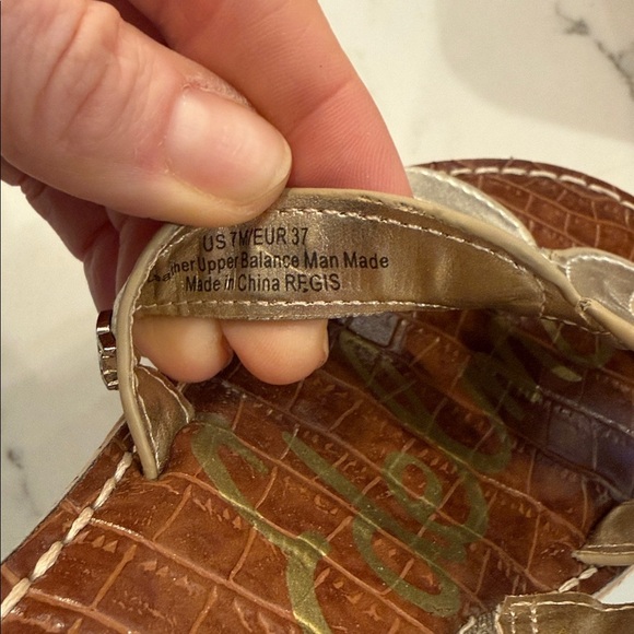 Sam Edelman Bay slide sandals in metallic gold leather - Picture 5 of 7